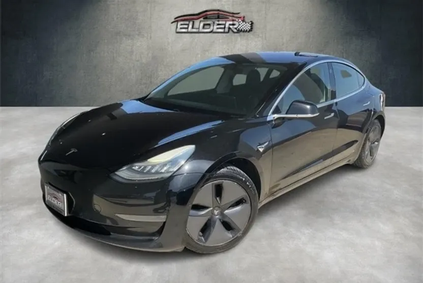 2018 Tesla Model 3 Long Range photo 1