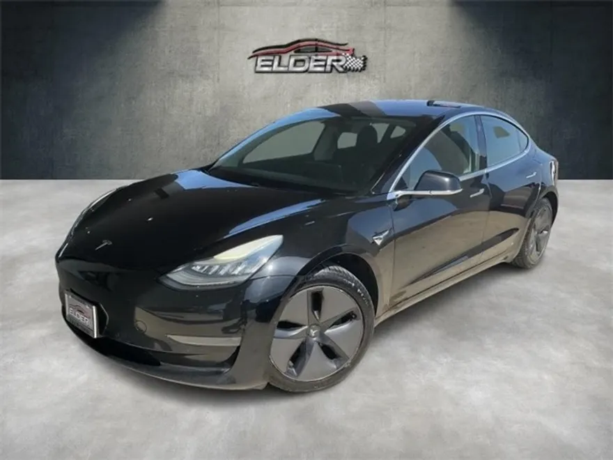 2018 Tesla Model 3 Long Range photo 1