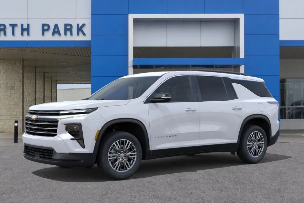 2026 Chevrolet Traverse photo 1