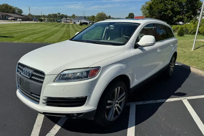 2008 Audi Q7 3.6 Premium photo 1