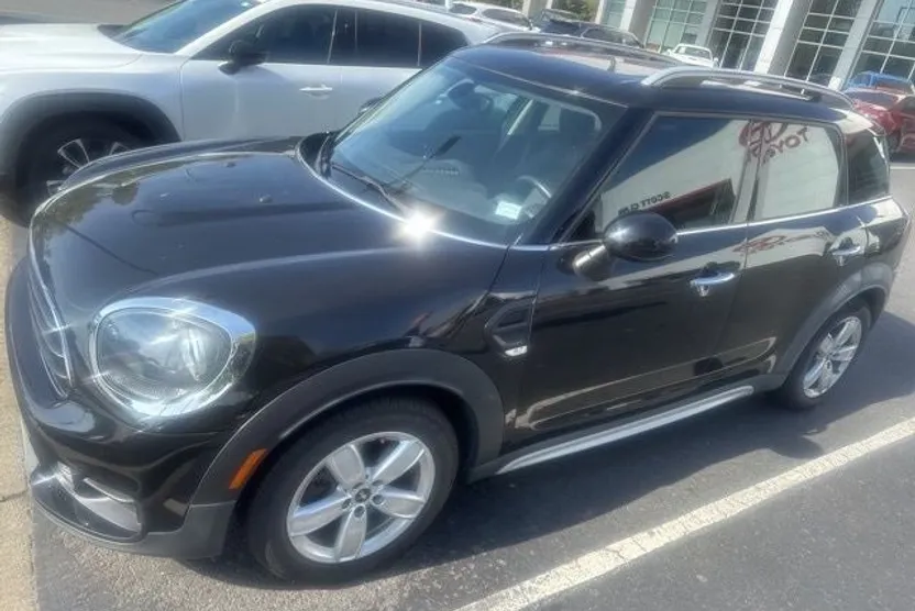 2019 Mini Countryman photo 1