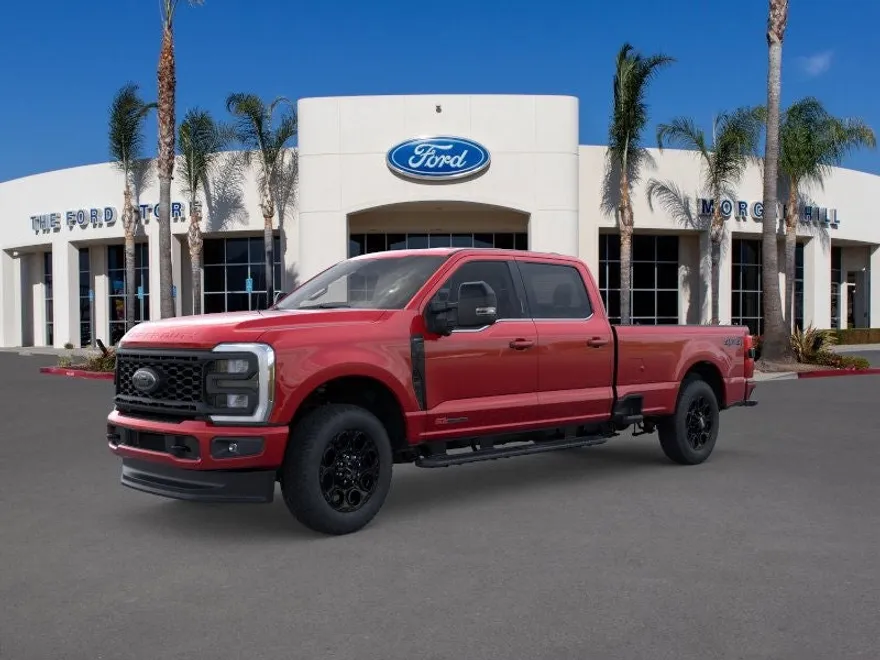 2025 Ford F-350 Lariat photo 1