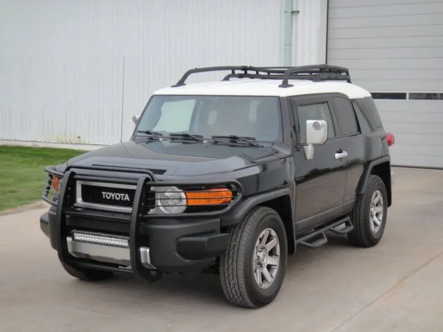 2014 Toyota FJ Cruiser Trail Teams Special Edition photo 1