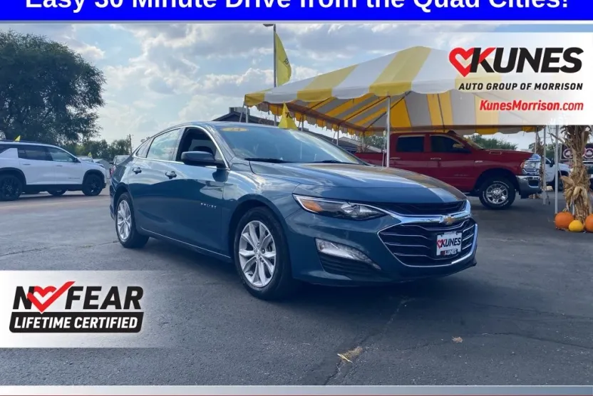 2024 Chevrolet Malibu 1LT photo 1