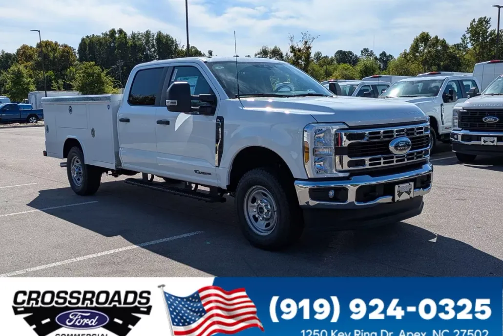 2025 Ford F-350 XL photo 1
