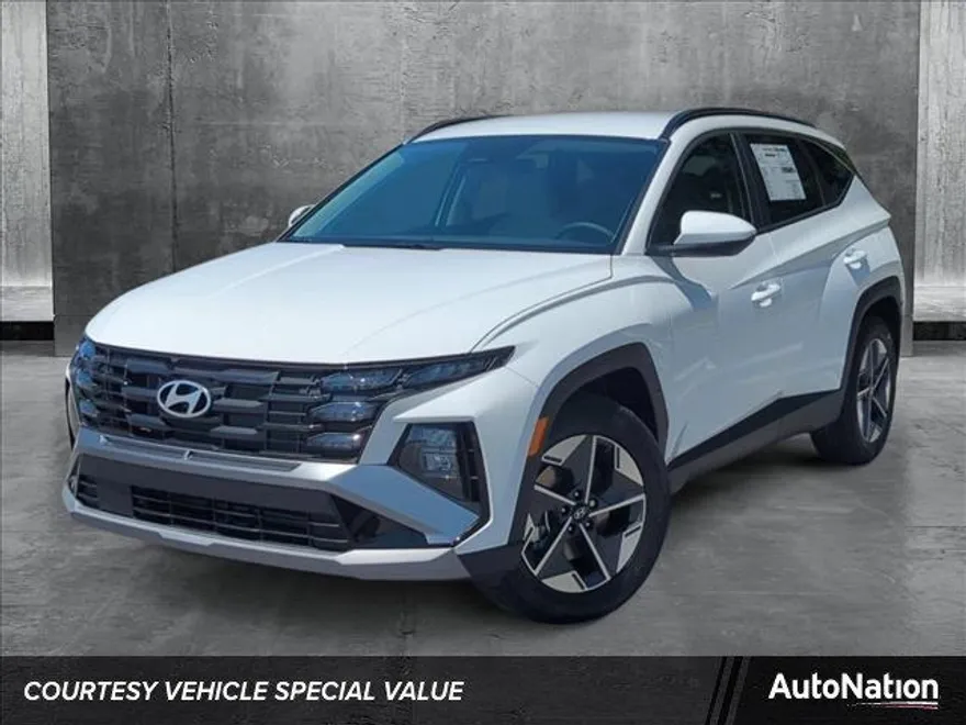 2025 Hyundai Tucson SEL photo 1