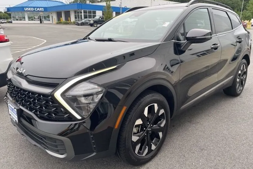 2023 Kia Sportage X-Line photo 1