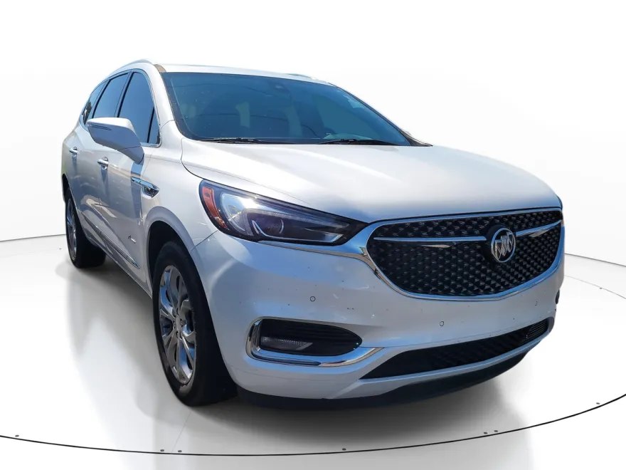 2021 Buick Enclave Avenir photo 1