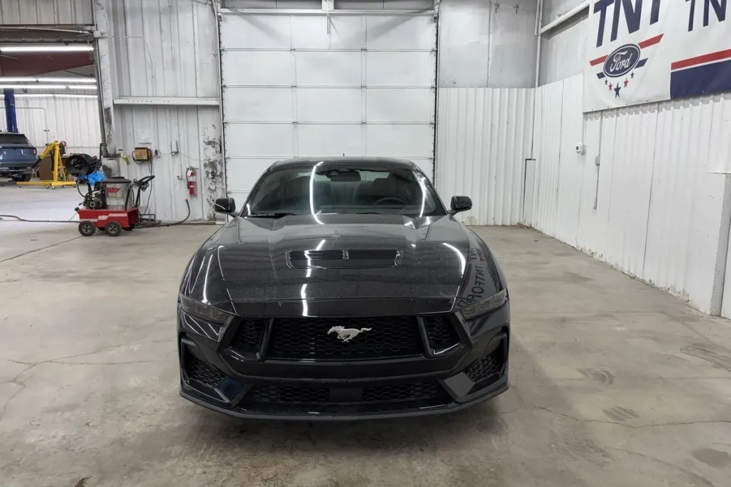 2025 Ford Mustang GT Premium photo 1