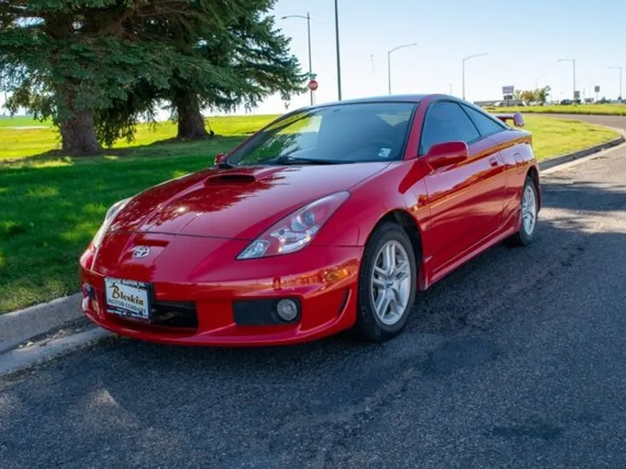2005 Toyota Celica GT photo 1