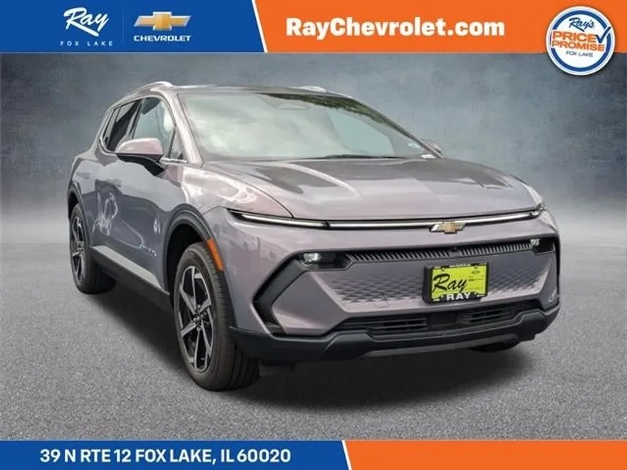 2026 Chevrolet Equinox EV 1LT photo 1