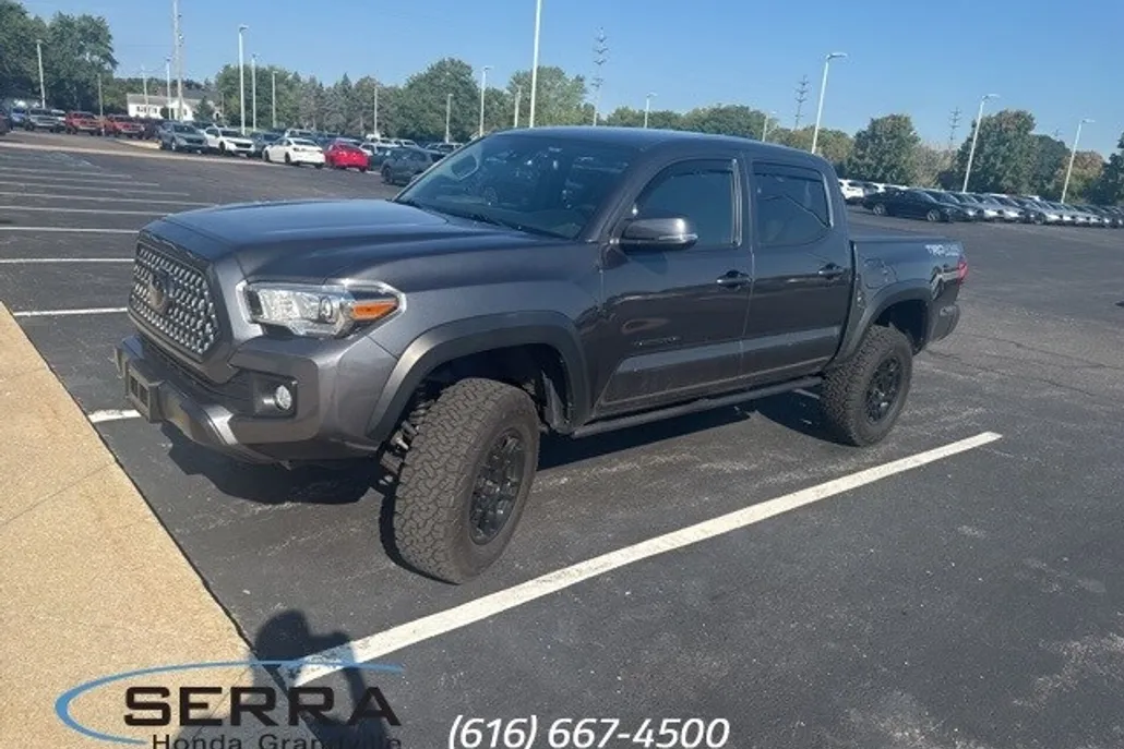 2018 Toyota Tacoma SR5 TRD Pro Sport photo 1