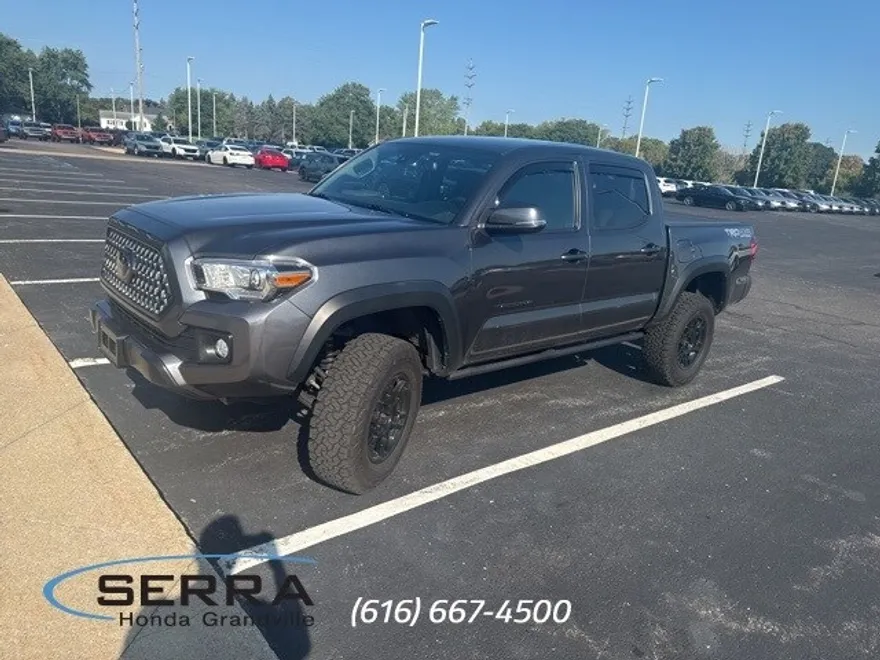 2018 Toyota Tacoma SR5 TRD Pro Sport photo 1
