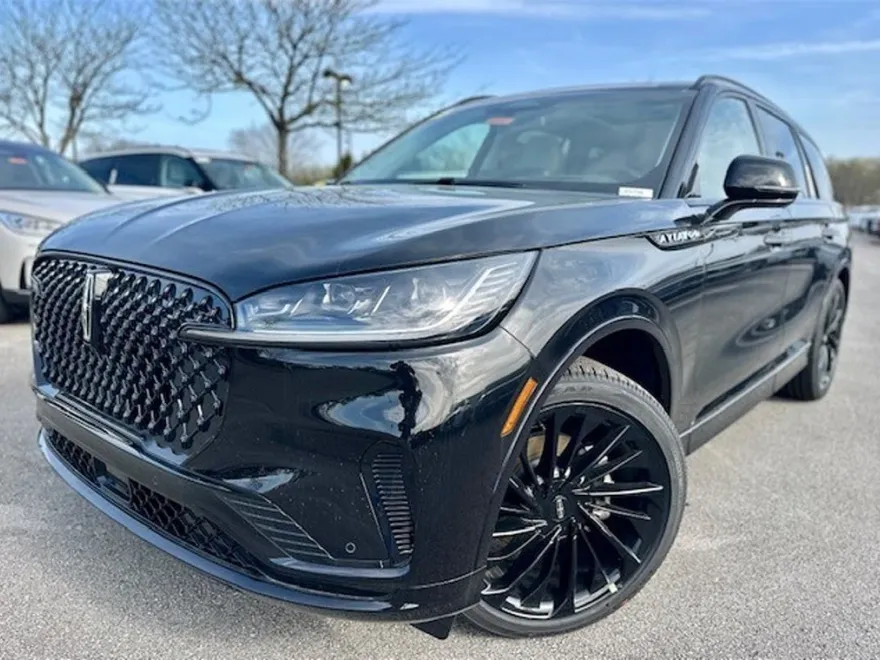 2025 Lincoln Aviator Reserve photo 1