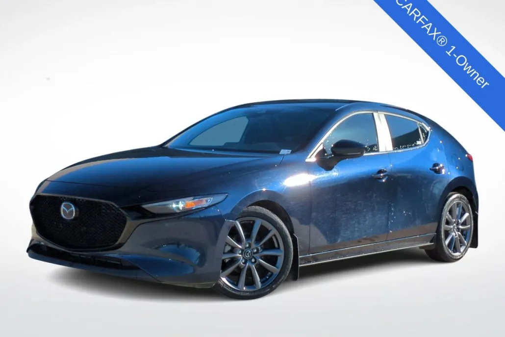 2021 Mazda Mazda3 Select Hatchback photo 1