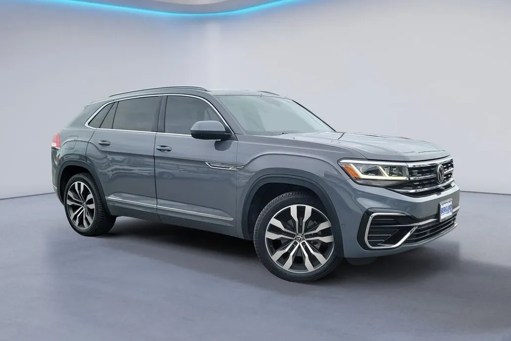 2021 Volkswagen Atlas Cross Sport V6 SEL Premium R-Line photo 1