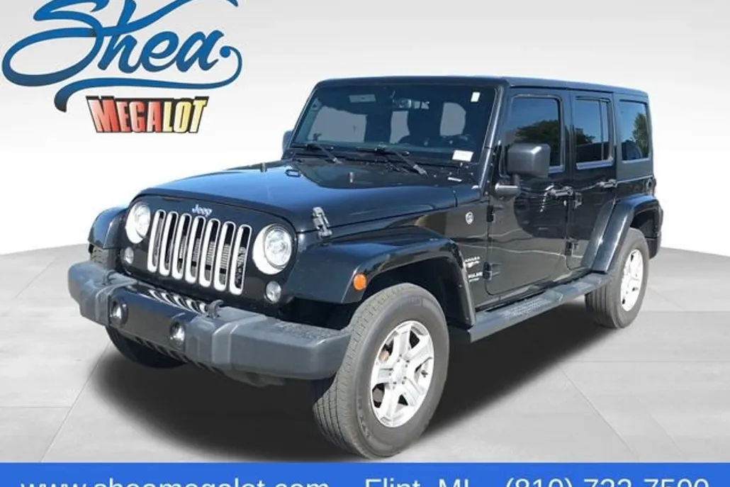 2017 Jeep Wrangler Unlimited Sahara photo 1