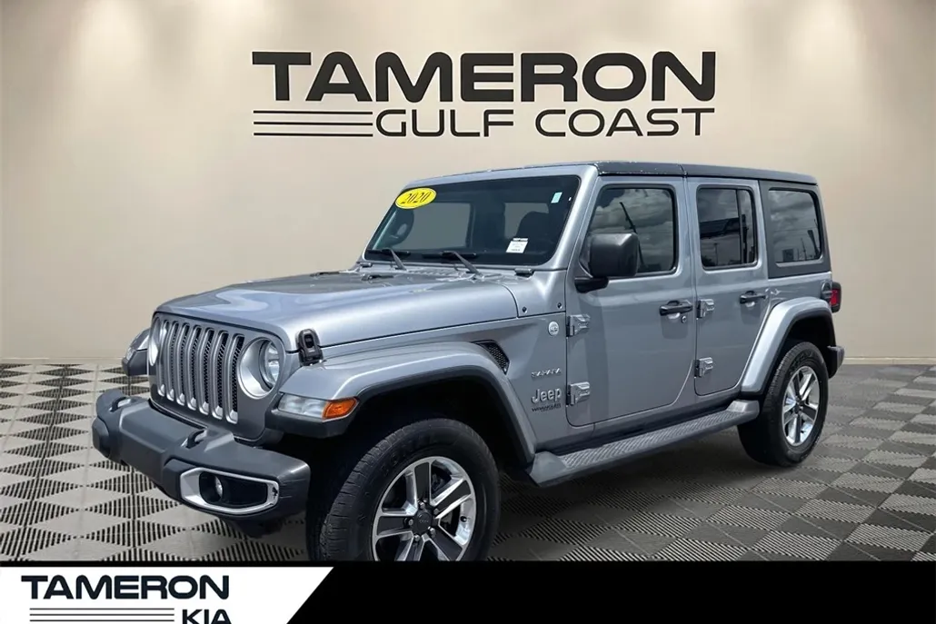 2020 Jeep Wrangler Unlimited Sahara photo 1