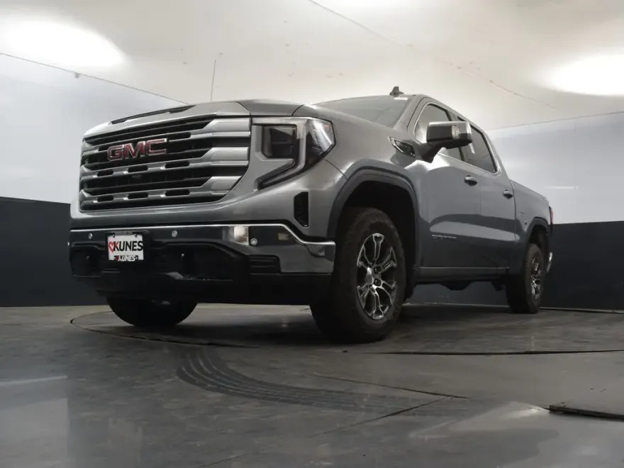 2025 Gmc Sierra 1500 SLE photo 39