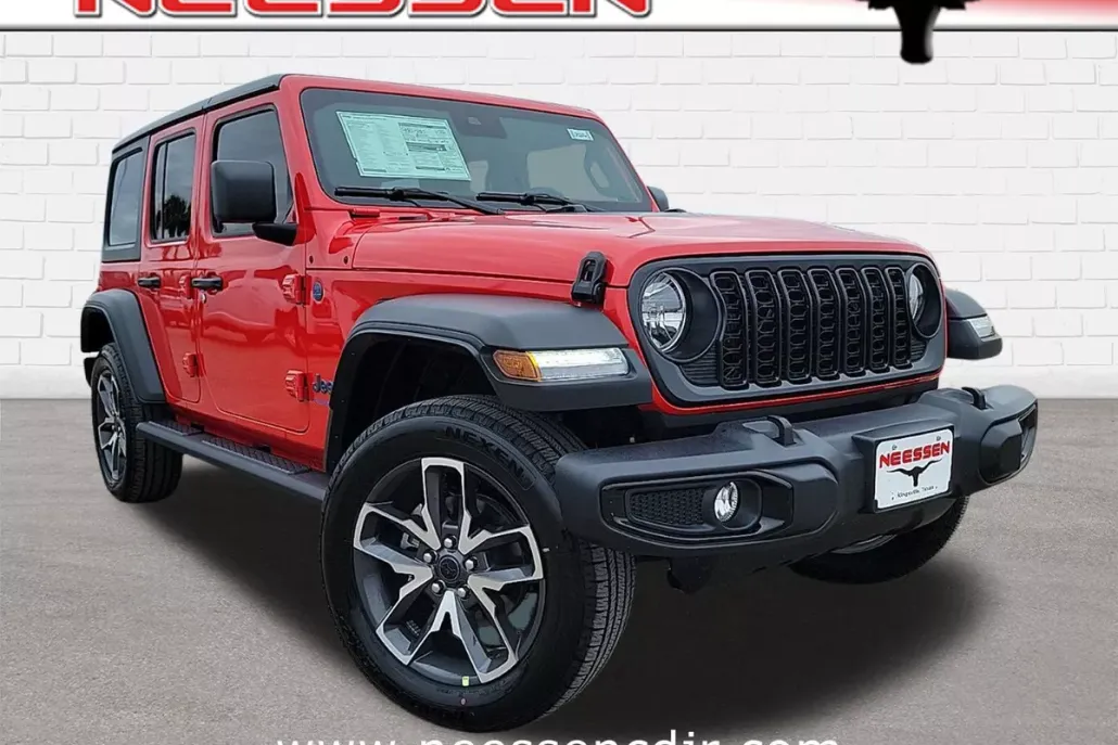 2025 Jeep Wrangler Sport S photo 1