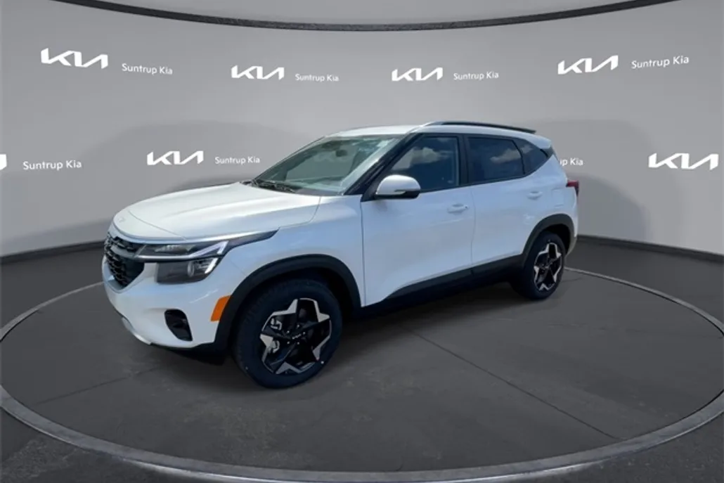 2026 Kia Seltos S photo 1