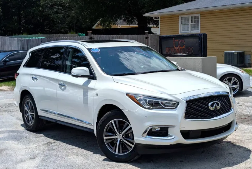 2018 Infiniti QX60 Base photo 1