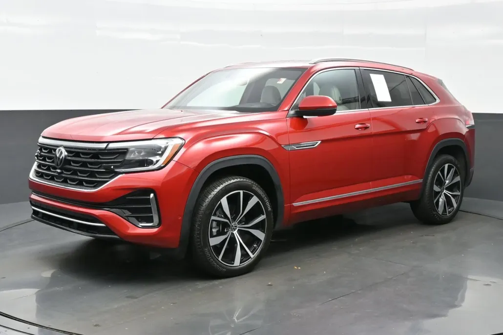 2024 Volkswagen Atlas Cross Sport SEL Premium R-Line photo 1
