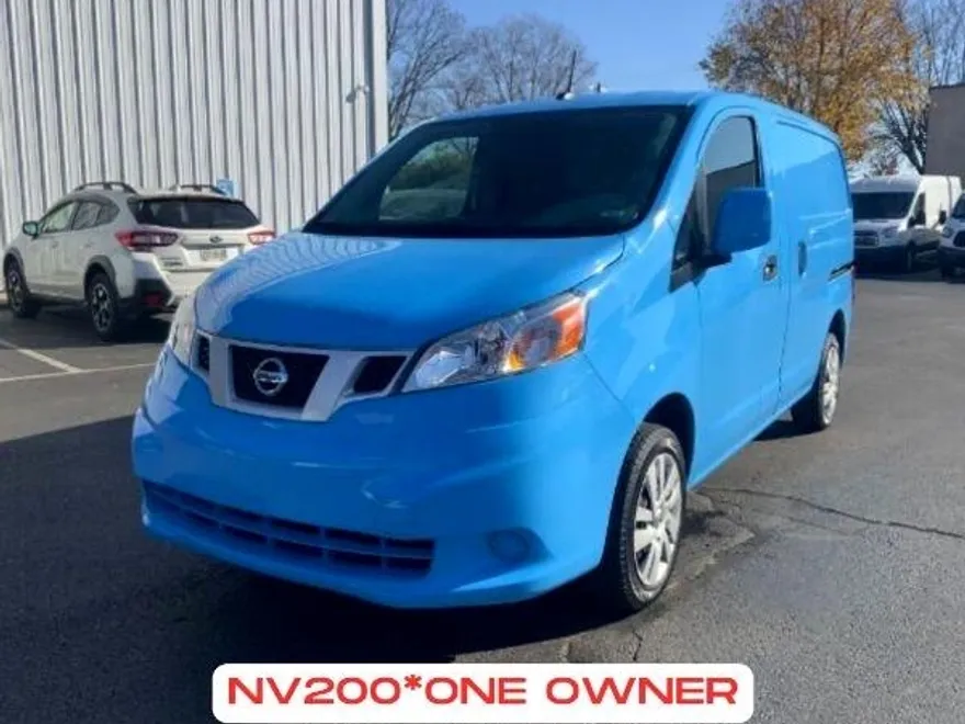 2021 Nissan NV200 SV photo 1