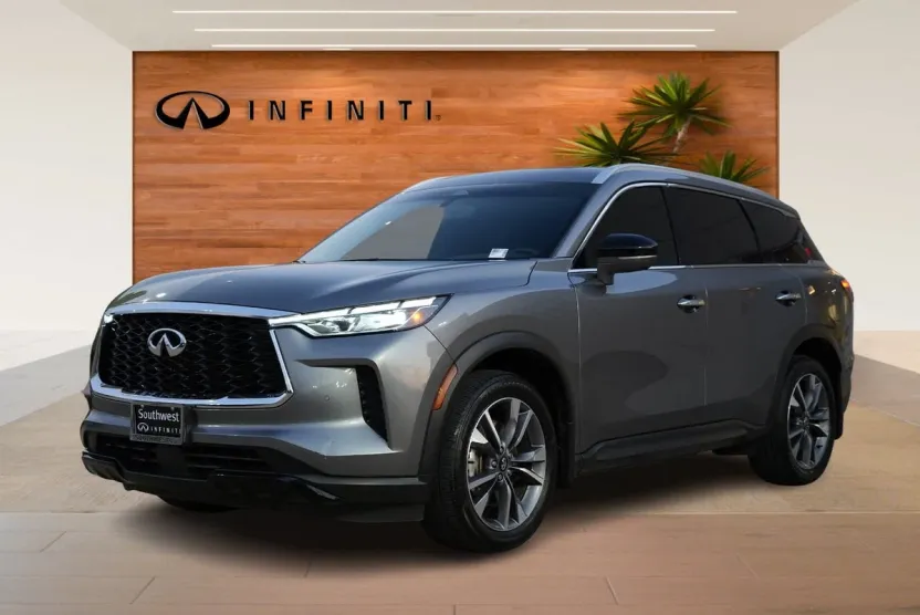 2023 Infiniti QX60 Luxe photo 1