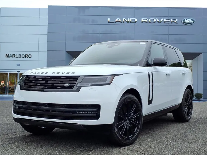 2025 Land Rover Range Rover SE photo 1