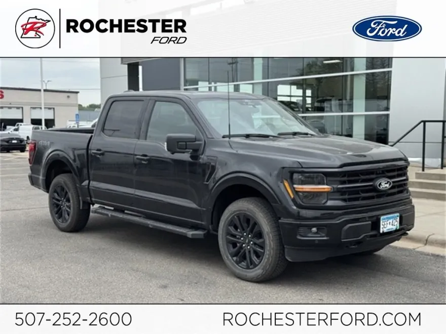 2025 Ford F-150 XLT photo 1