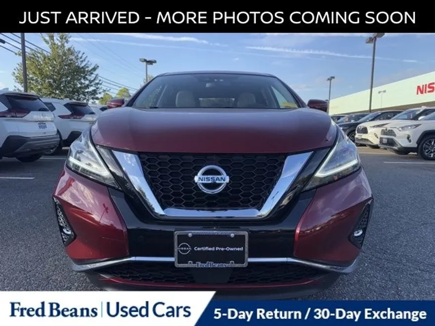 2021 Nissan Murano SV photo 1
