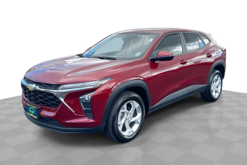 2024 Chevrolet Trax LS photo 1