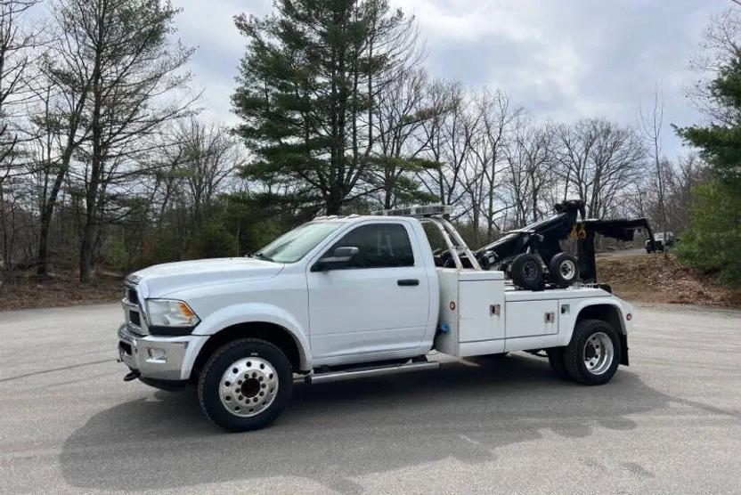 2016 Ram 5500 SLT photo 1