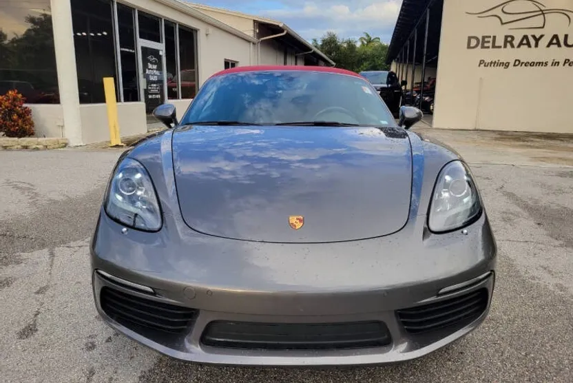 2023 Porsche Boxster photo 1
