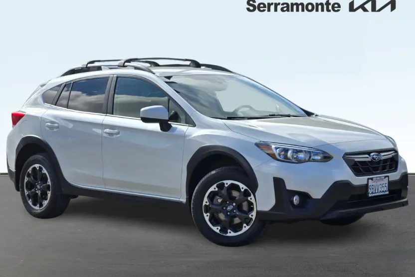 2023 Subaru Crosstrek Premium photo 1