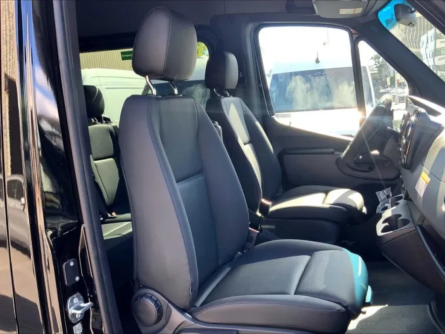 2025 Mercedes Benz Sprinter 2500 High Roof photo 1