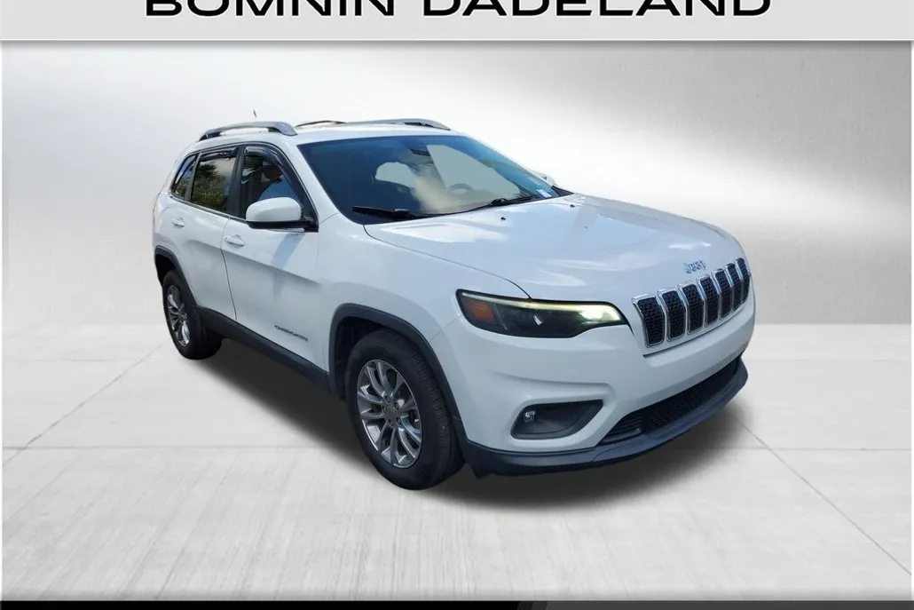 2019 Jeep Cherokee Latitude photo 1