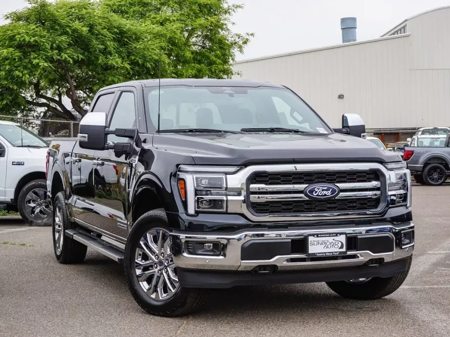 2025 Ford F-150 Lariat photo 1