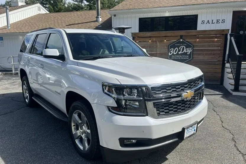 2018 Chevrolet Tahoe LT photo 1