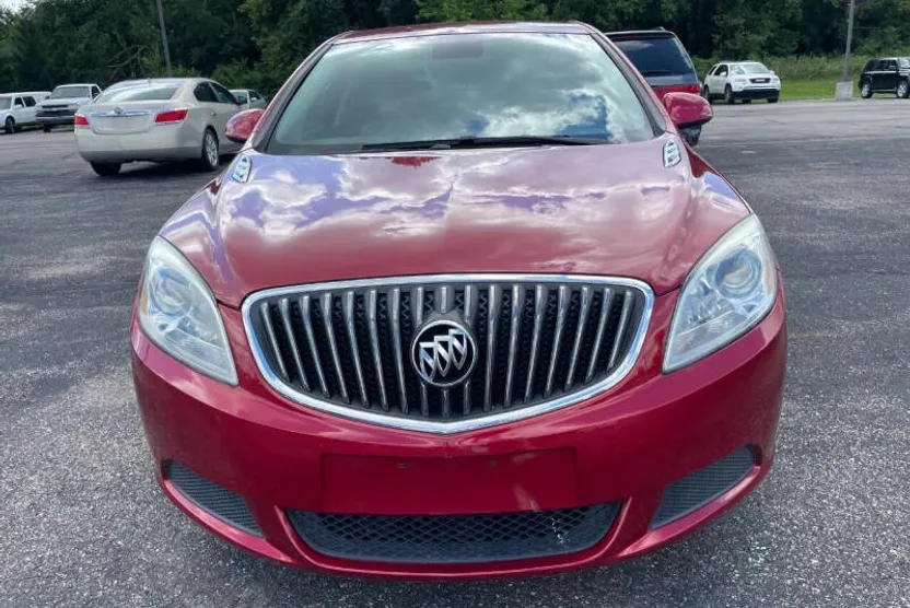 2016 Buick Verano Base photo 1