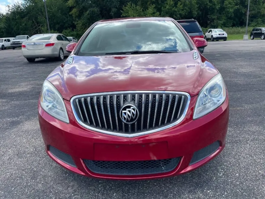 2016 Buick Verano Base photo 1