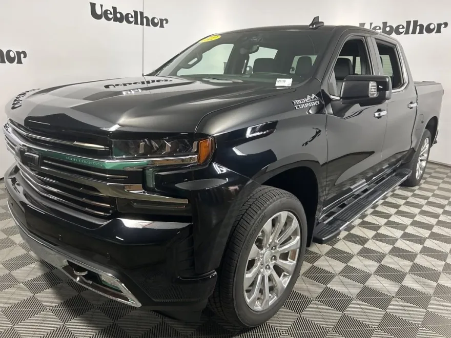 2022 Chevrolet Silverado 1500 High Country photo 1