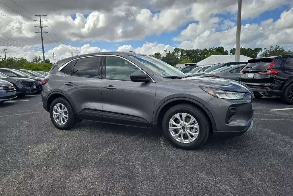 2024 Ford Escape Active photo 1
