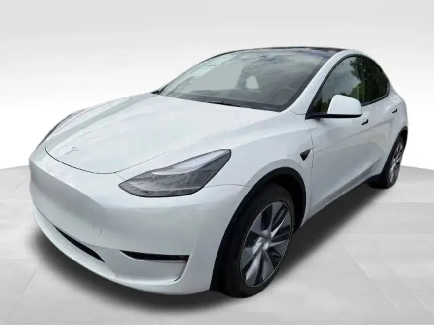 2023 Tesla Model Y Long Range photo 1