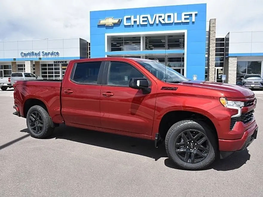 2025 Chevrolet Silverado 1500 RST photo 1