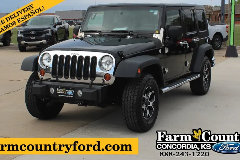 2010 Jeep Wrangler Unlimited Sport photo 1