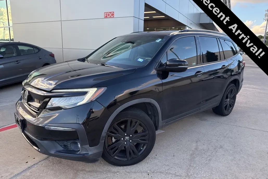 2020 Honda Pilot Black Edition photo 1