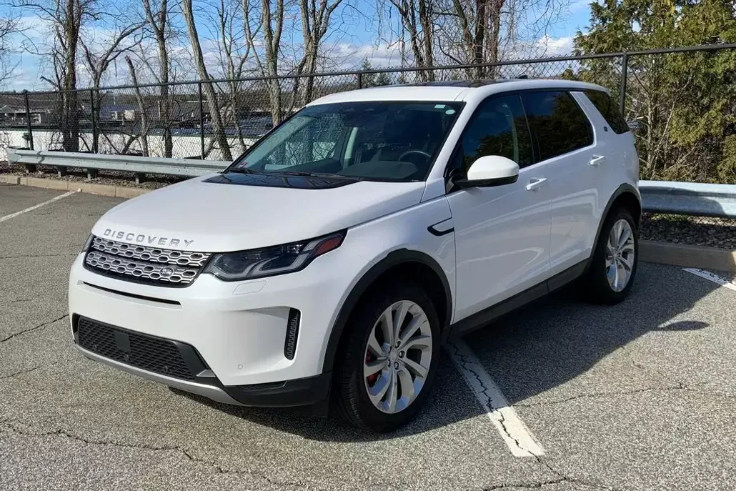 2023 Land Rover Discovery Sport S photo 1
