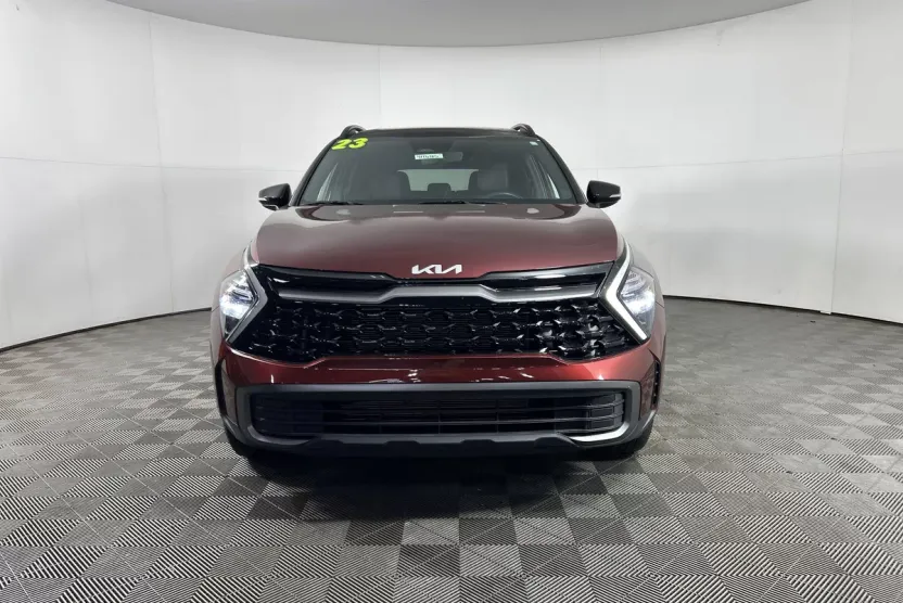 2023 Kia Sportage X-Line photo 1